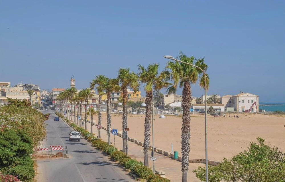2 Bedroom Cozy Home In Marina Di Ragusa