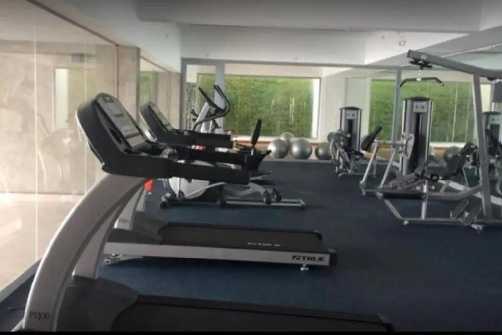 Hermoso apartamento en Ocean Reef San Bartolo, con acceso piscina y área sociales!