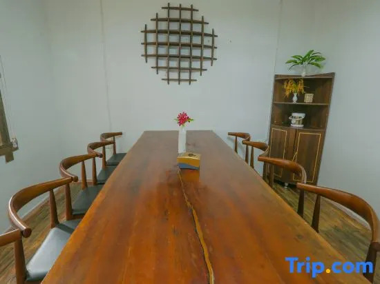 Shanshuiju B&B (Zhangjiajie National Forest Park)