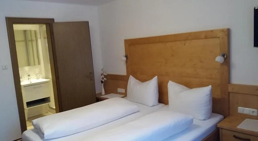 Pension Appartementhaus Bergland
