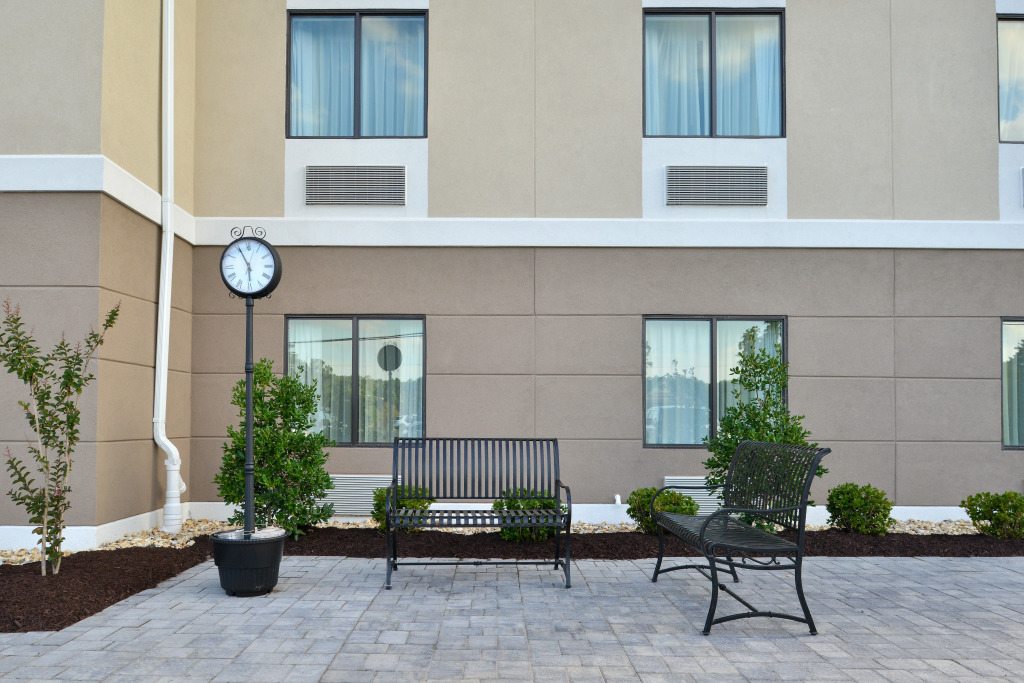 Holiday Inn Express and Suites West Ocean City by IHG