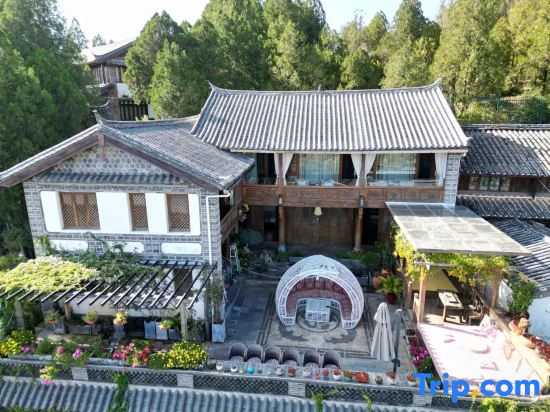 Nayuan Alice View Courtyard (Lijiang Ancient City Lion Rock Branch)