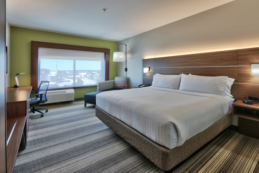 Holiday Inn Express & Suites Houston East - Beltway 8 by IHG
