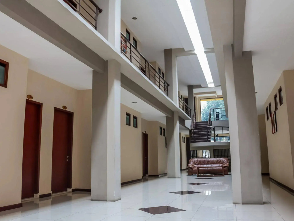 NIDA Rooms Bandung Paris Van Shopping