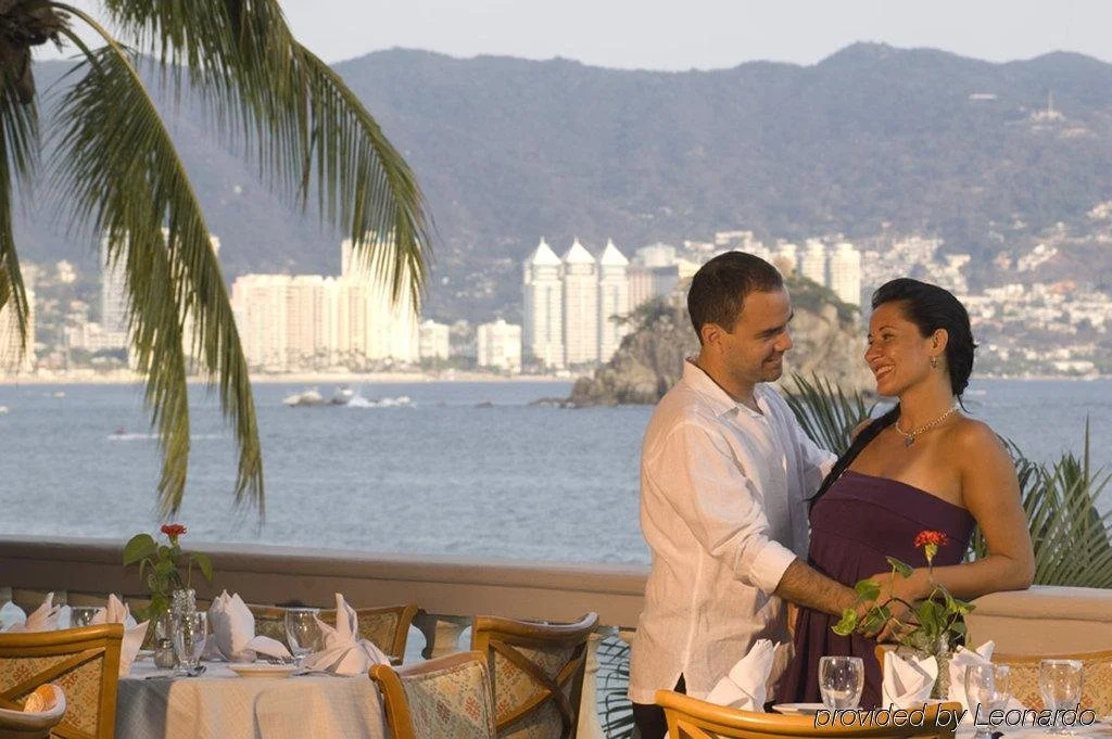 Avalon Excalibur Acapulco