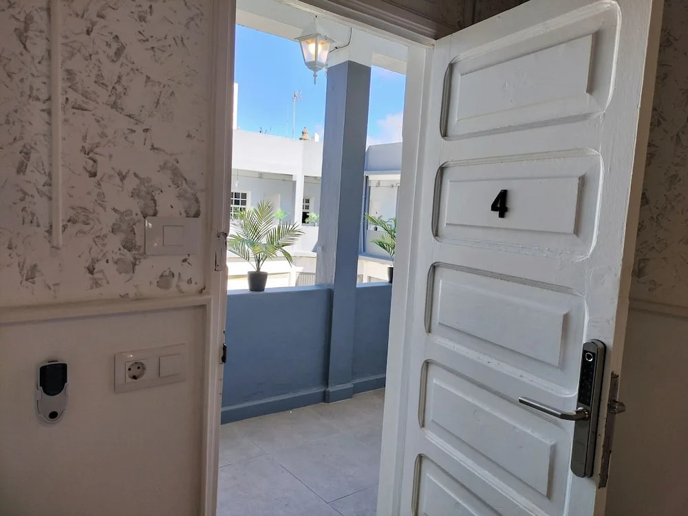 Room27- city center