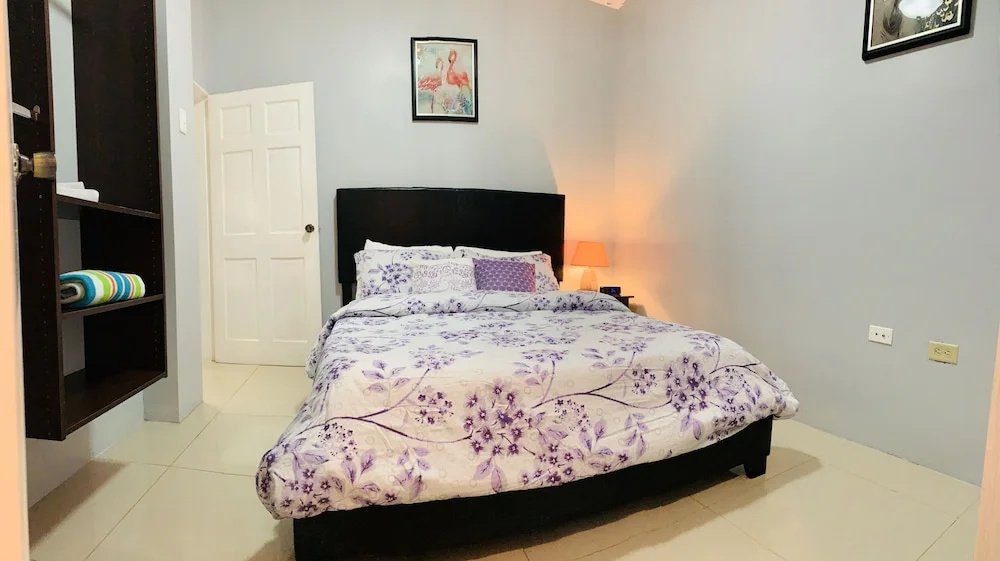 Robbie's Place Tobago