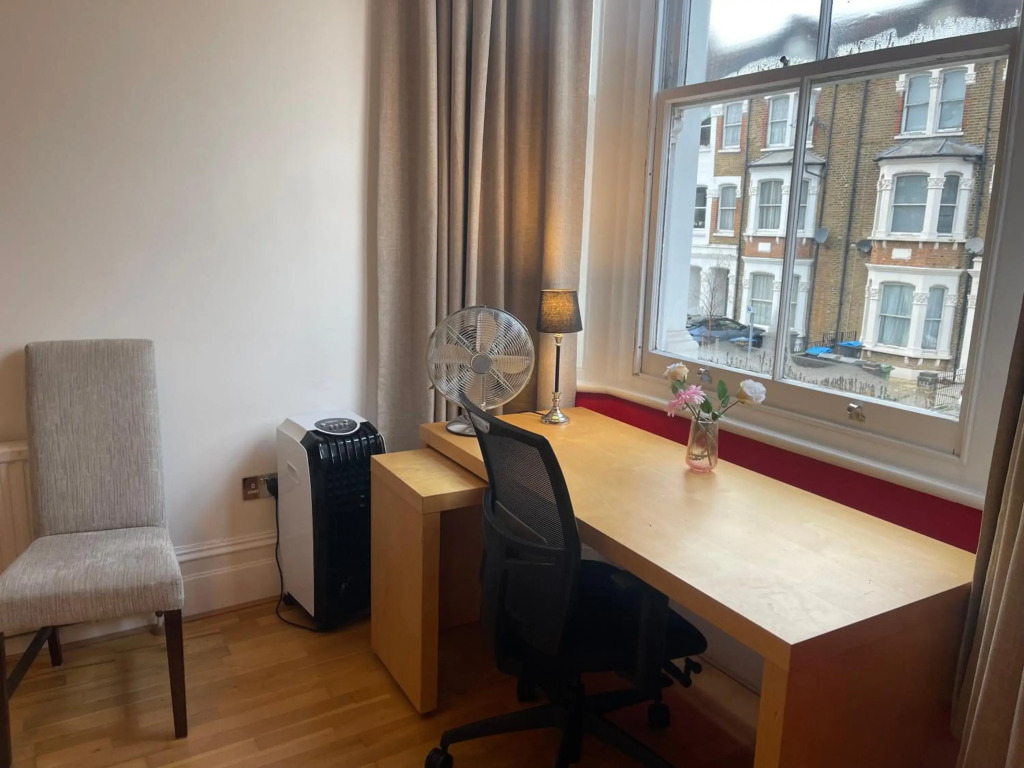 Charming Spacious 2 bed Apartment Close to Heart of London