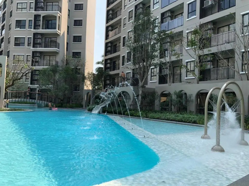 La Casita pool access condo HuaHin