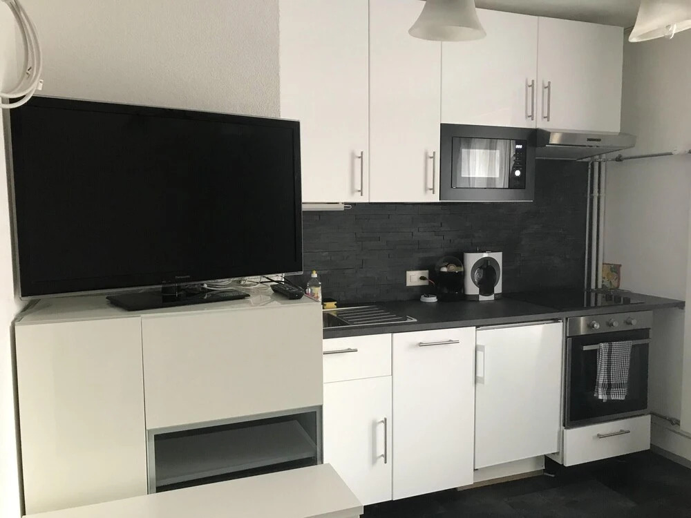 Studio in Neuchâtel, with Enclosed Garden And Wifi - 2 Km From the Beach
