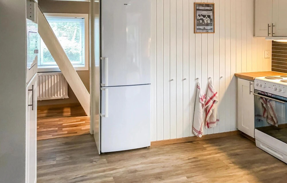 2 Bedroom Awesome Home In Rockneby