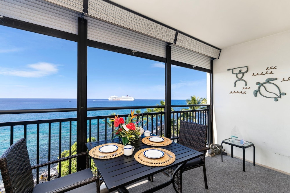 Ocean Front - Fantastic Location - Walk To Kona Town - Vrkcv