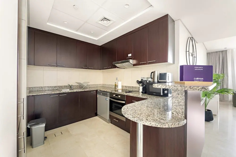 Silkhaus Exclusive 2bdr in Difc Sky Gardens