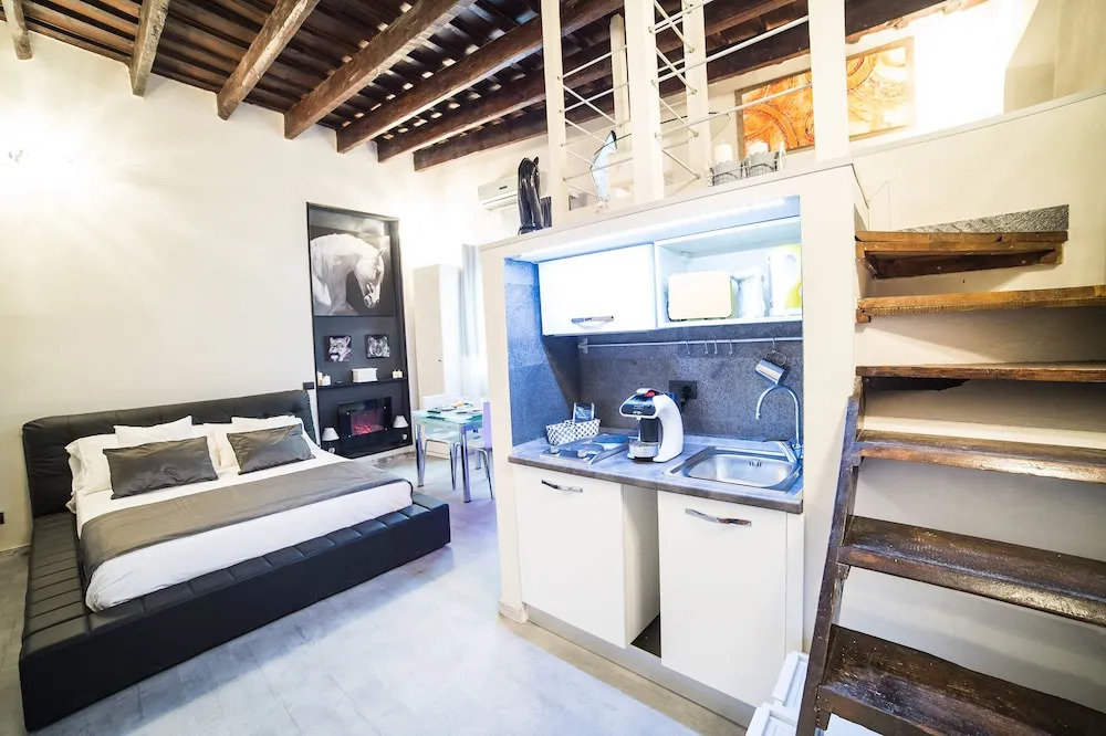 Trastevere Garibaldy Apartments