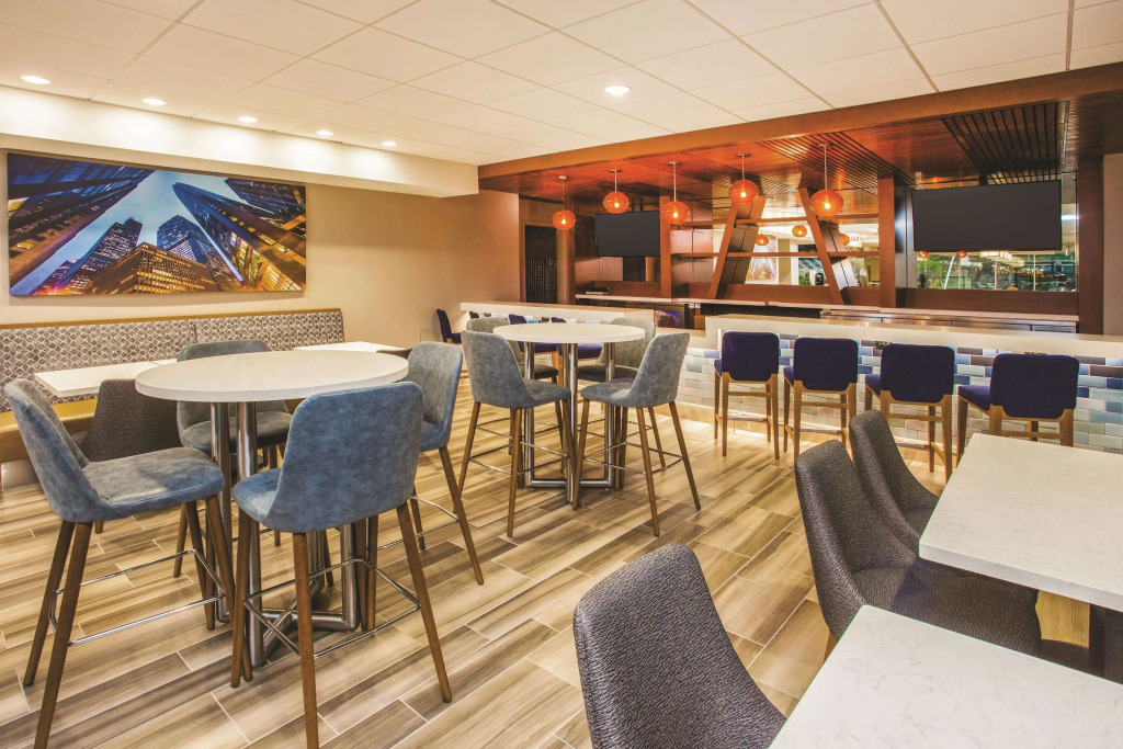 La Quinta Inn & Suites by Wyndham Chicago Downtown