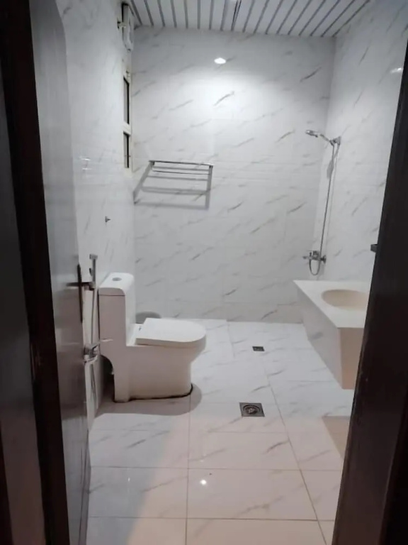 Quiet Rooms 12