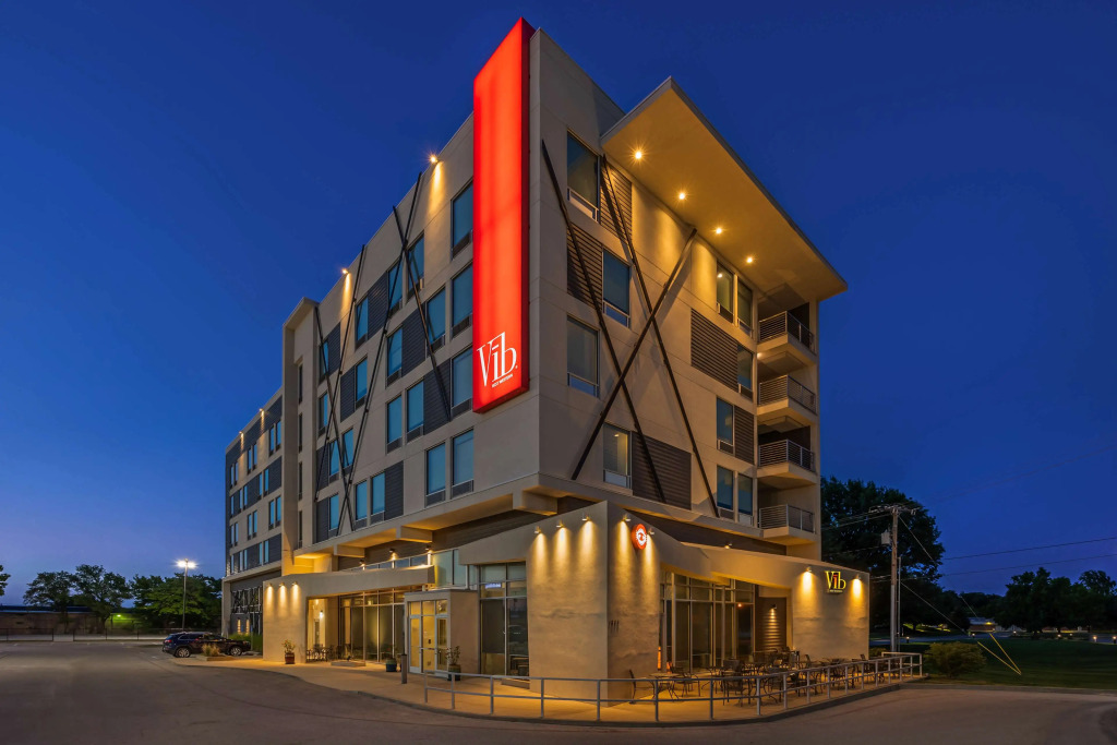 Best Western Premier Springfield Plaza District Hotel