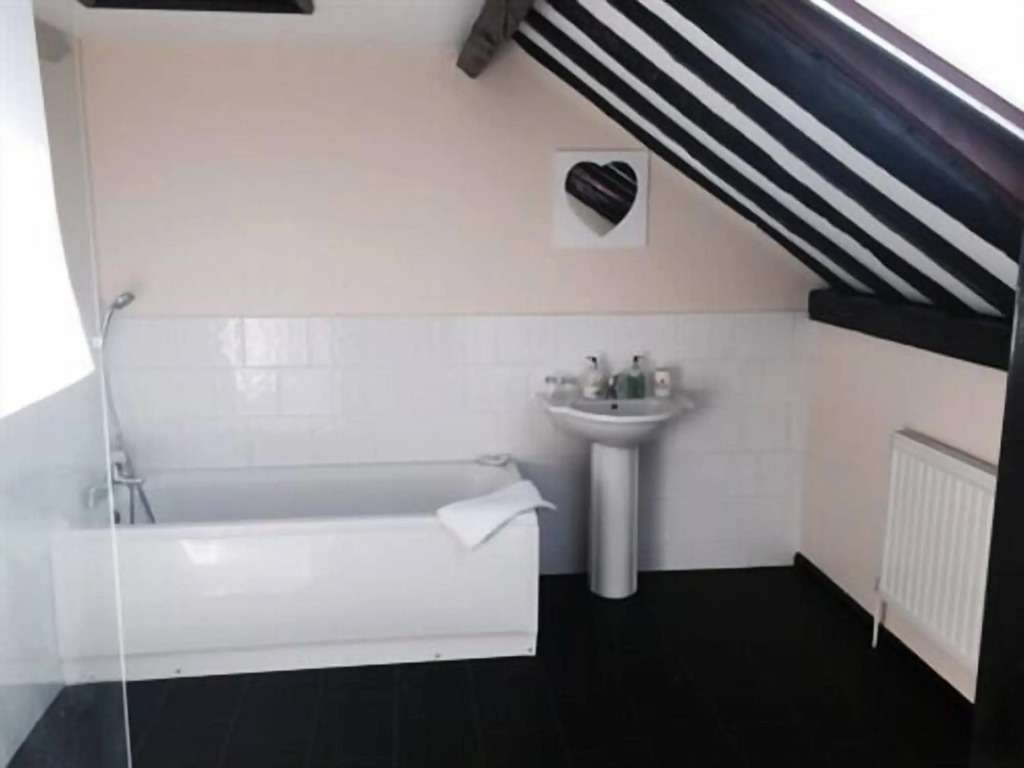 Coach house hotel