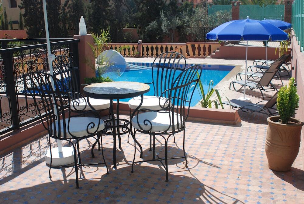 Villa Guest