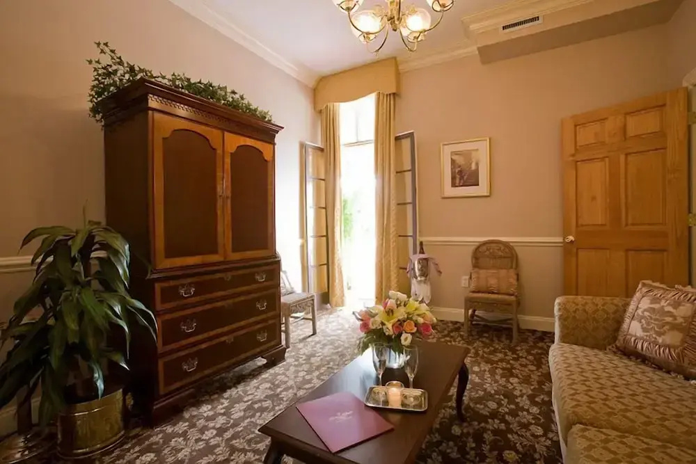 Hotel Alcott