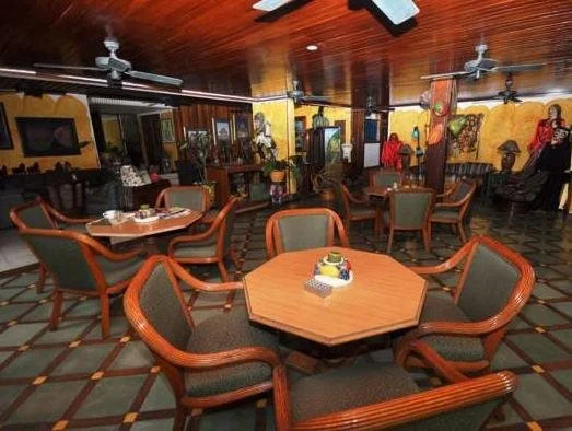 Hostal Real Los Robles