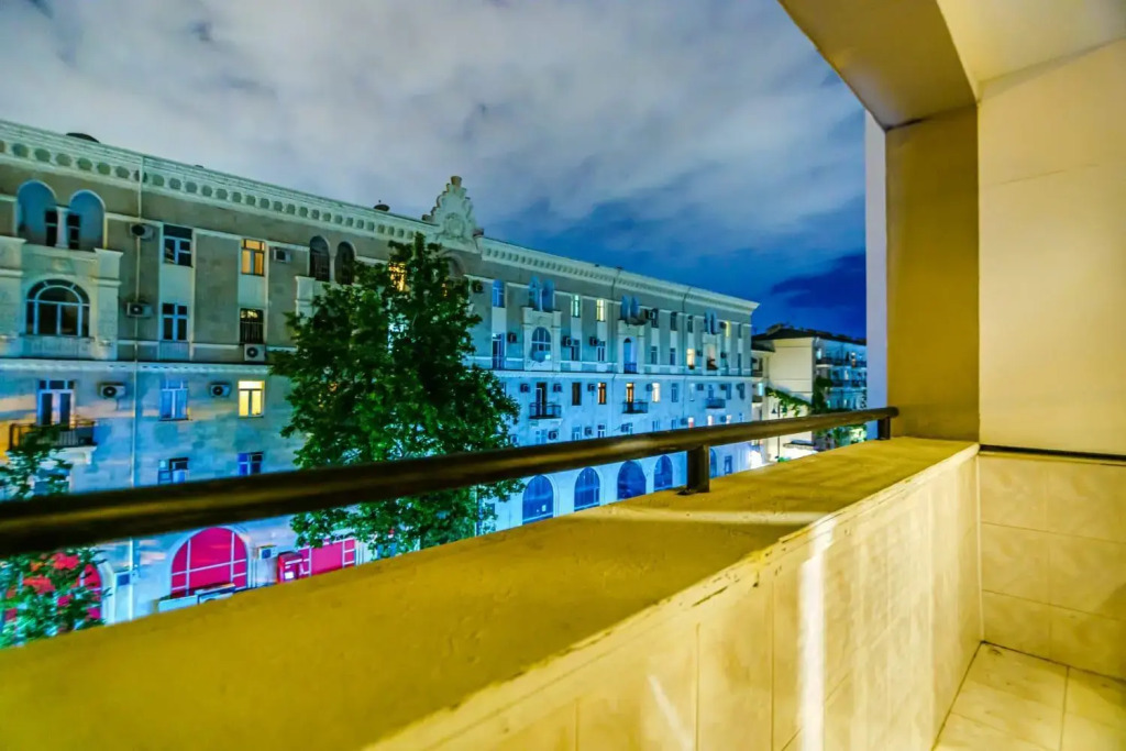 M Estate 2 Room U.Hajibeyov Street.