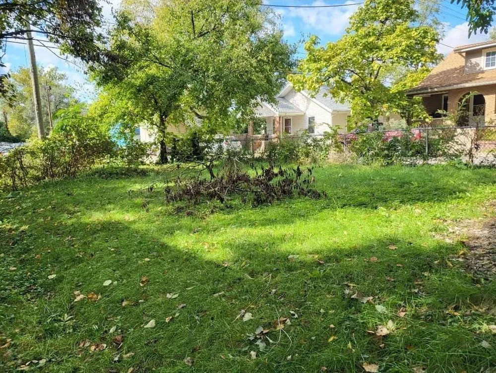 Beautiful 4-bed House in Bloomington With Sauna