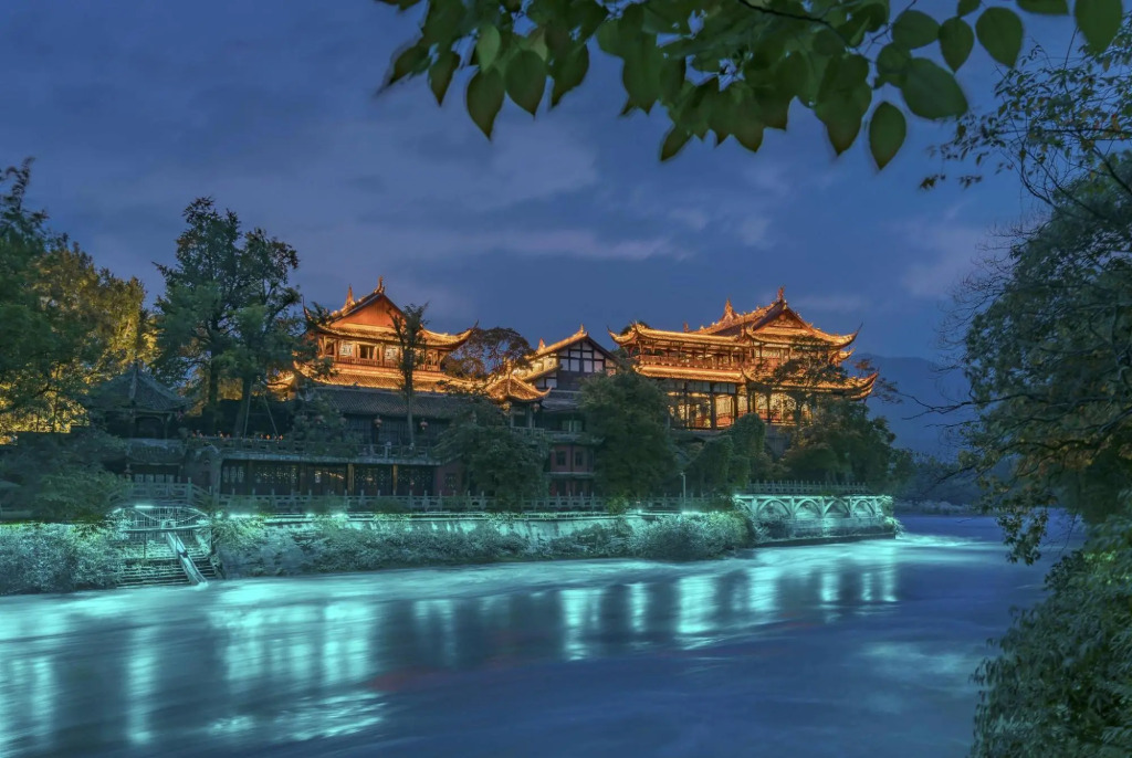 Dujiangyan · wanda cultural tourism city