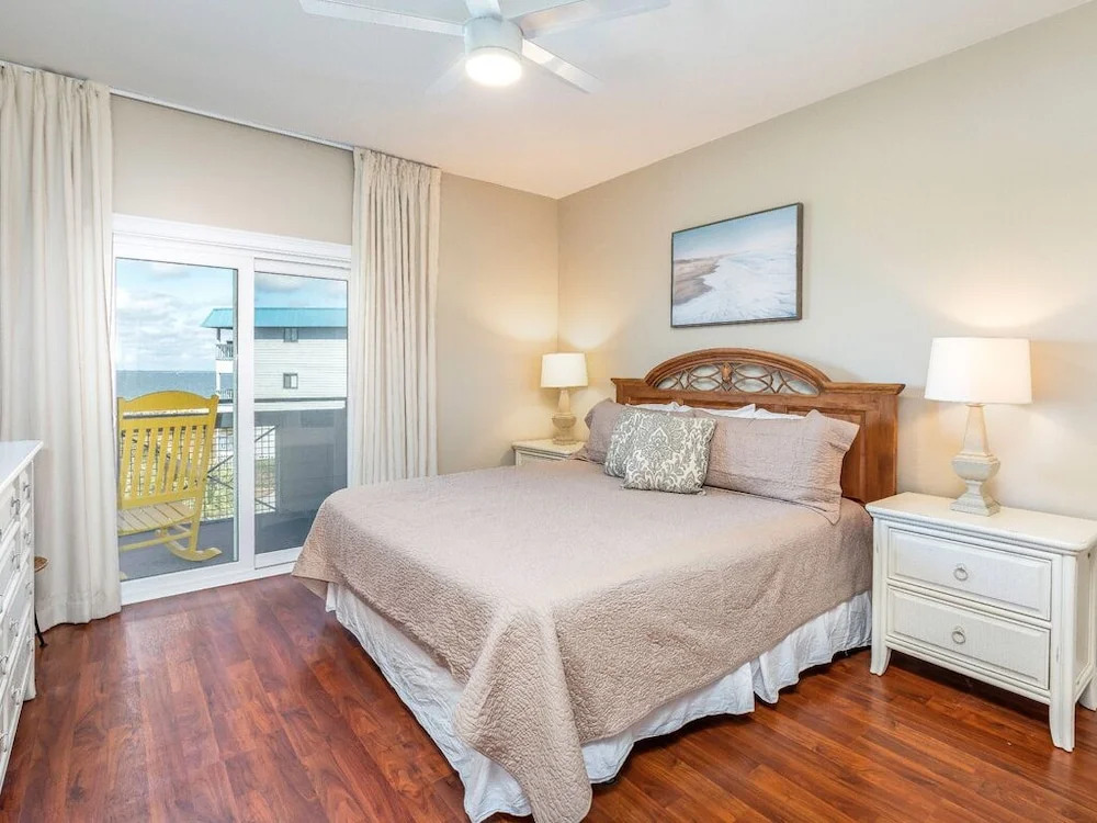 Bay View Villas 106
