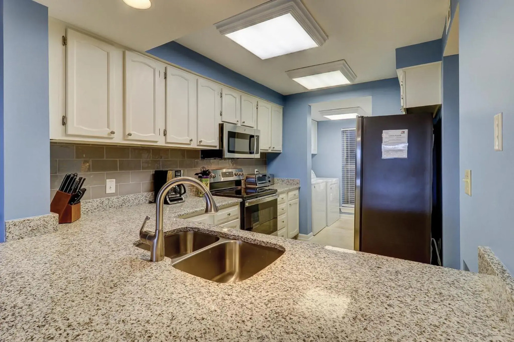 458 Captains Walk Villa
