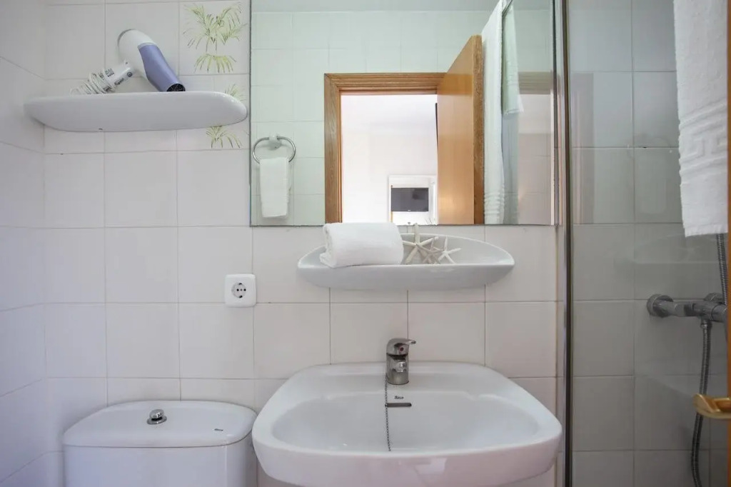 Hostal Residencia Sutimar