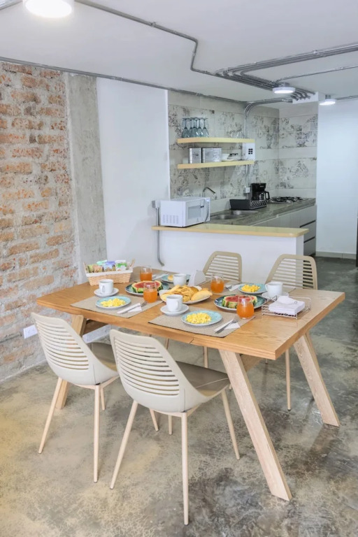 Ventiuna Hotel y Coliving