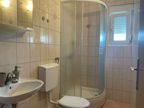 Holiday house Sandra - with pool : Makarska. Riviera Makarska