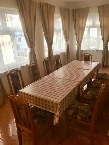 Apartments Pičuljan