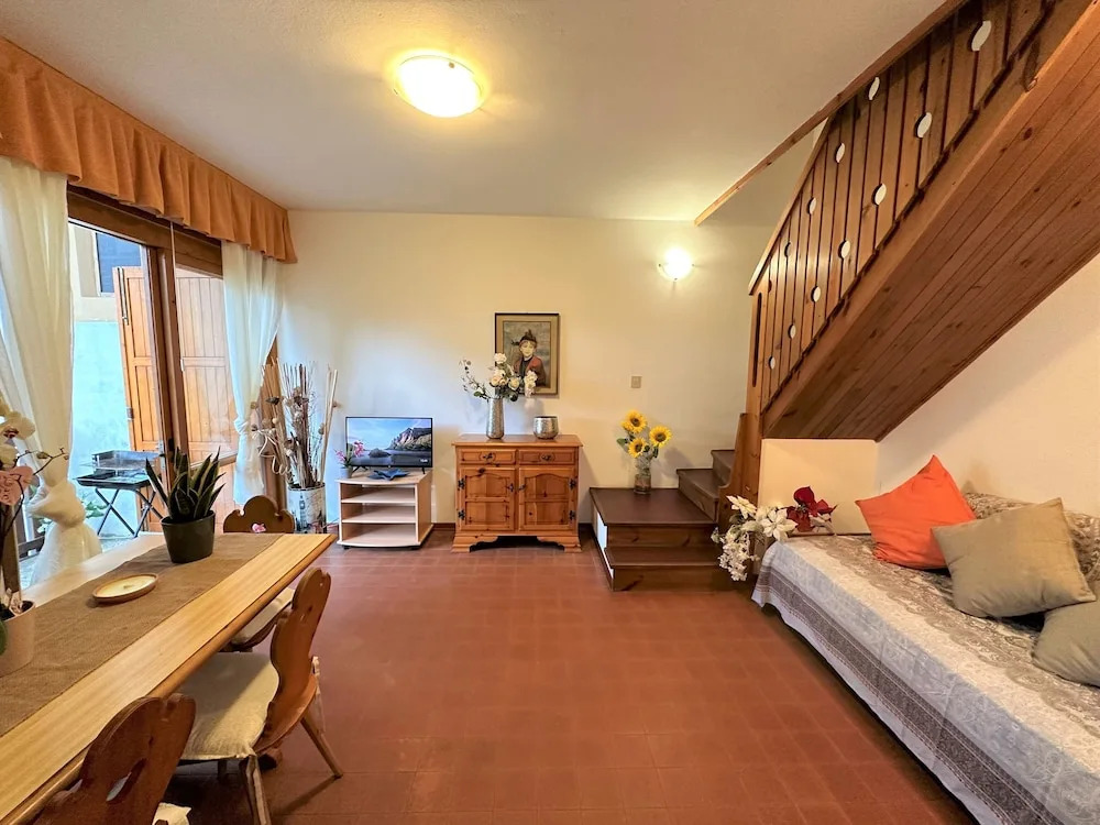 Spetacular Villa on two Floors With Garden 10 Minutes From the sea by Beahost