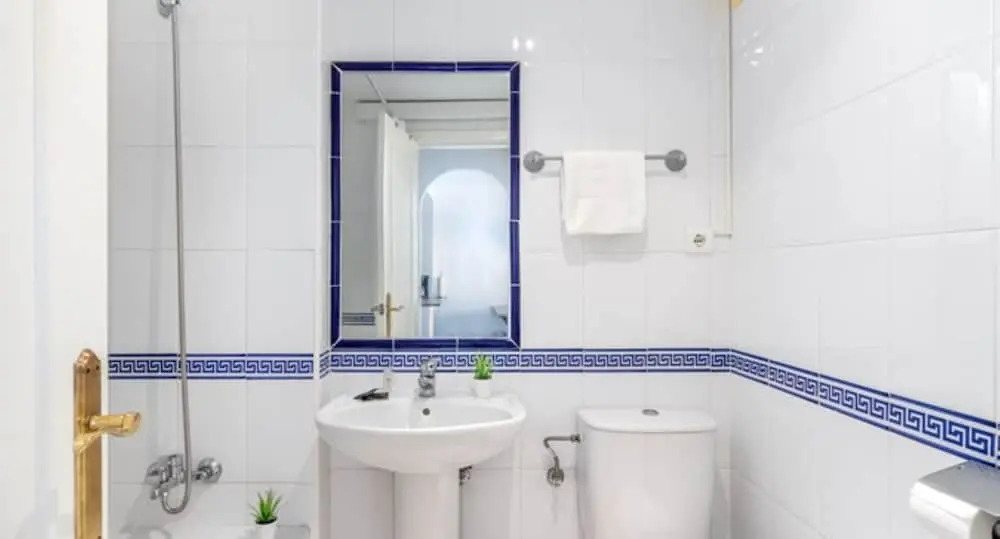 Apartment - 2 Bedrooms with Pool, WiFi and Sea views - 107889