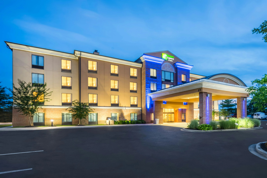 Holiday Inn Express Hotel & Suites-North East by IHG