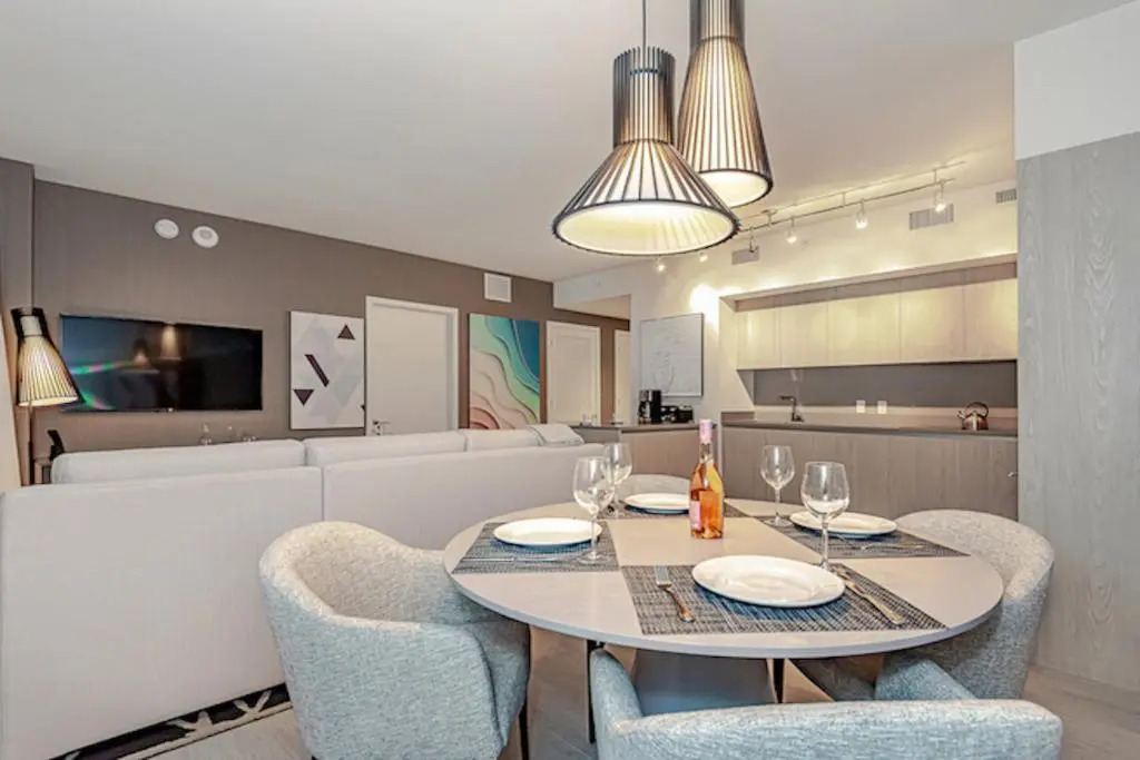 5 Stars Luxury 1BR -FRONT Intracoastal VIEW