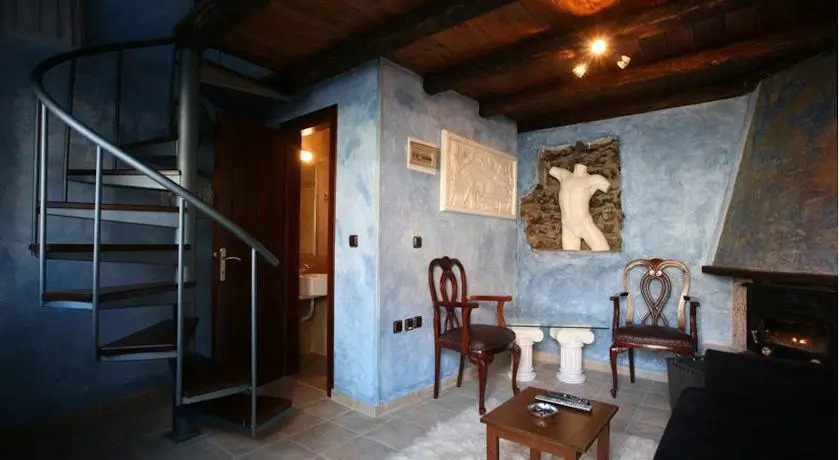 METOHI INN