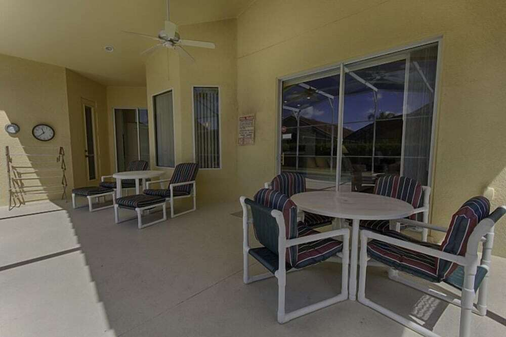 Tuscan Hills 4 bed / 3 bath home