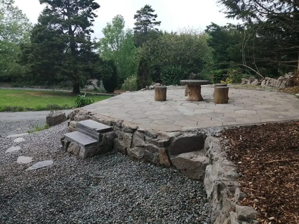Charming 1-bed Cabin in Gaerwen