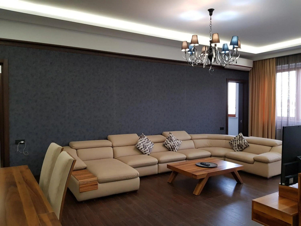 Northern Avenue - Teryan crossroads 3bedroom Modern and comfortable apartment TT666