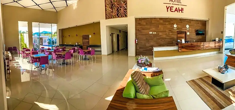 Hotel Yeah Rincón de Guayabitos
