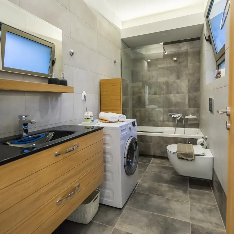 Lemar Luxury Apartments