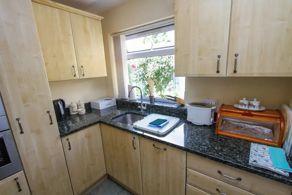 London Road Guest Accommodation
