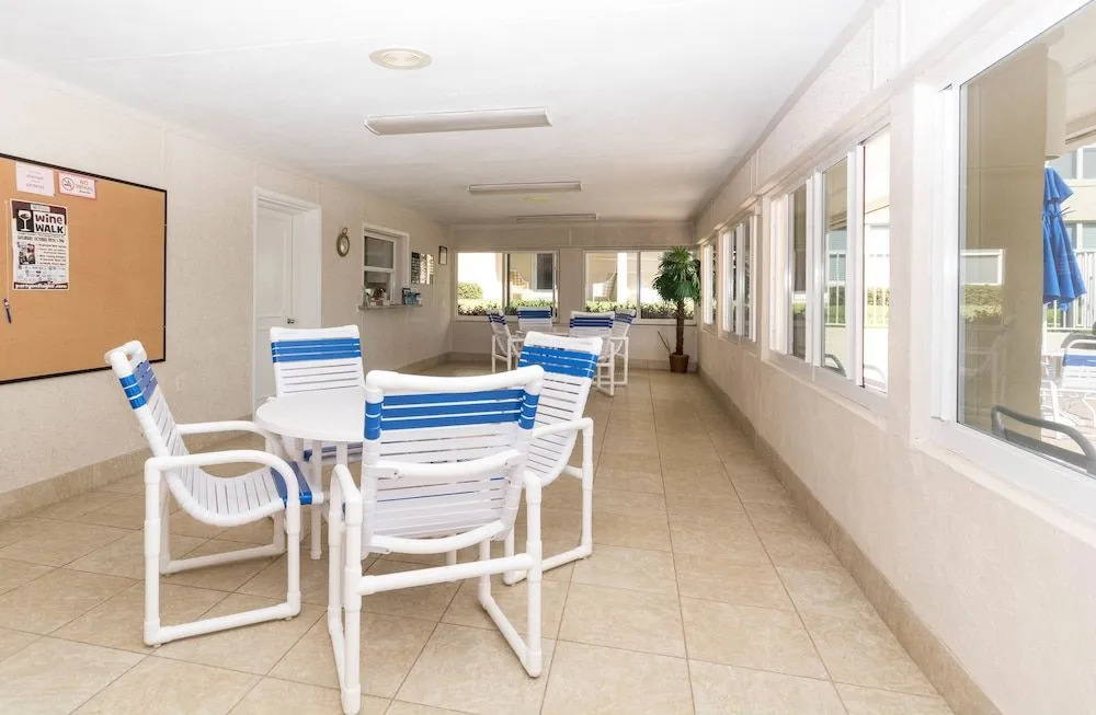 SCG206 - Sea Coast Gardens by RedAwning