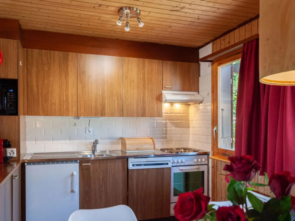 Chalet Le Hibou by Interhome