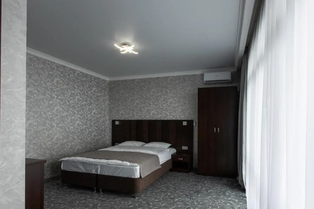 Family Hotel
