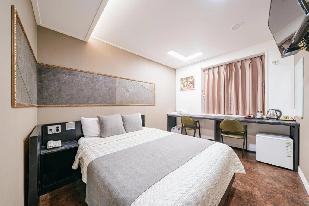 Major Hotel 2