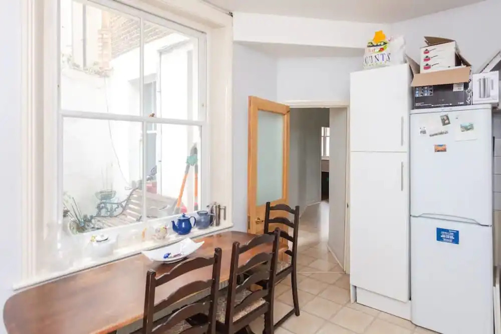 Cosy 2 Bedroom Apartment in Central London With Garden